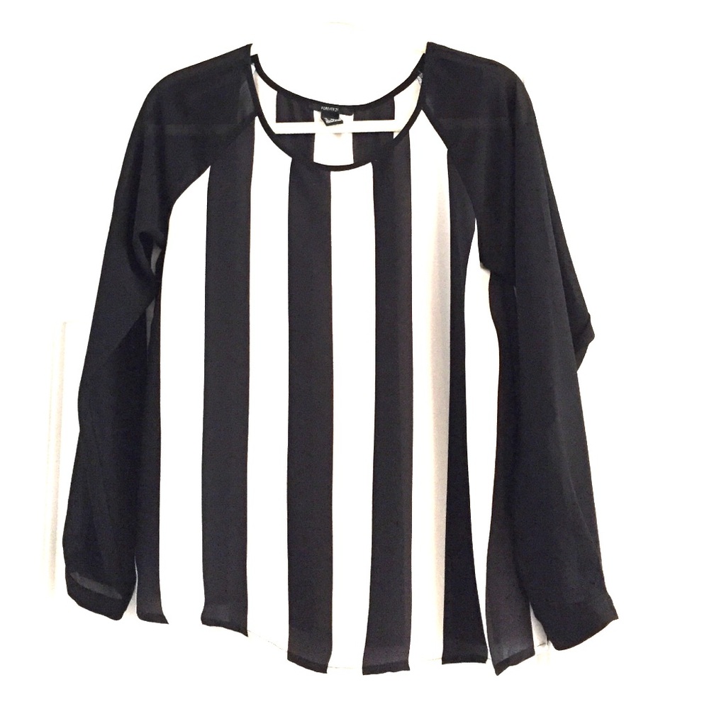 Forever 21 black and white long sleeve top